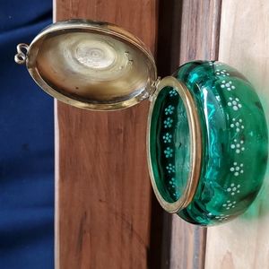Antique emerald enameled glass trinket box